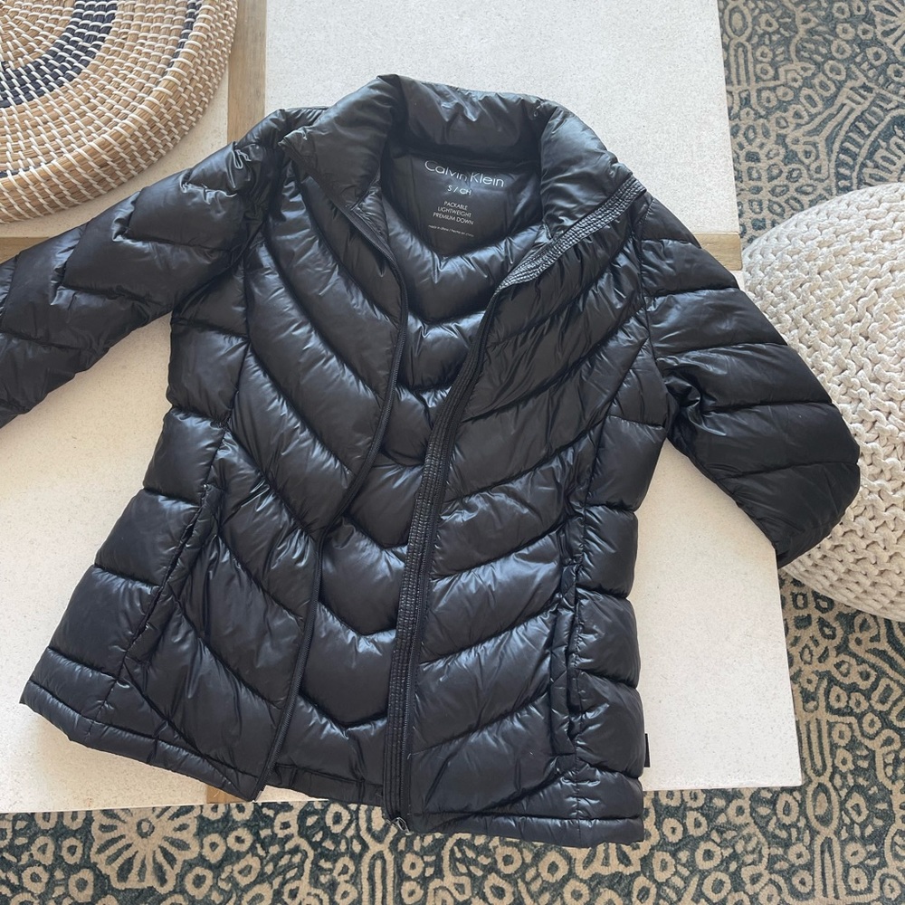 Calvin Klein Lightweight Black Puffer Jacket - Size S - Picture 1 of 4